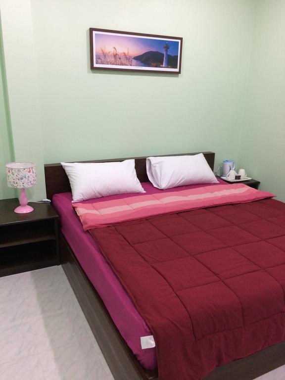 Apartamento Am House Klong Muang Beach Exterior foto
